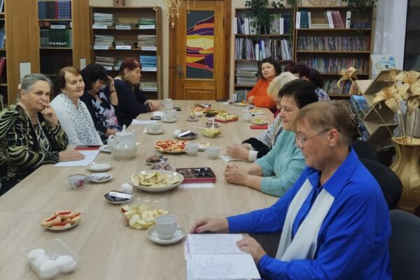 «Славим возраст золотой»