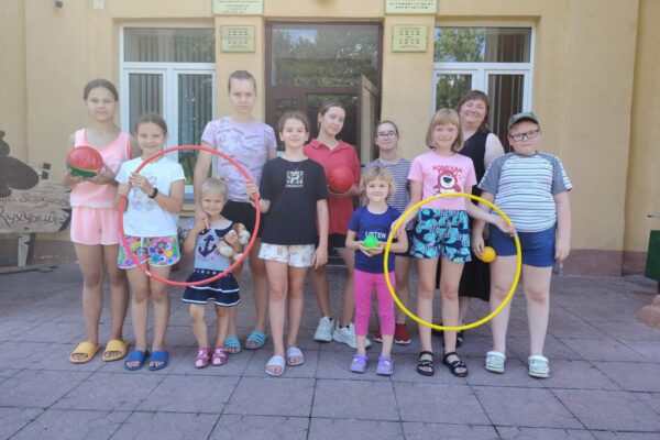 “Ушки на макушке”