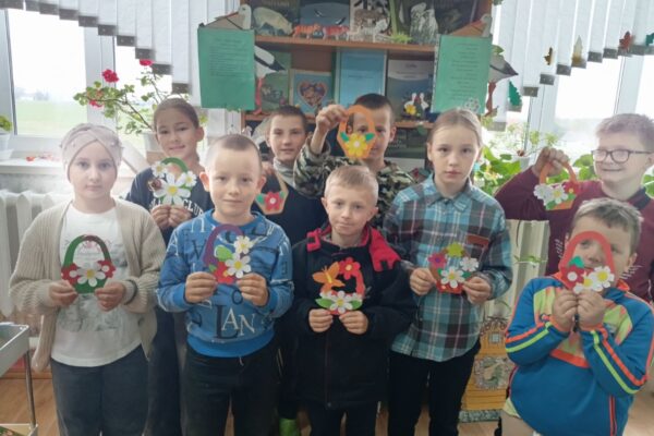 «Единственной маме на свете»