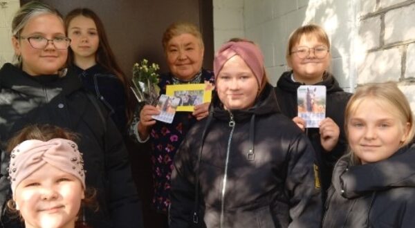 «Сагрэем далоні, разгладзім маршчыны»