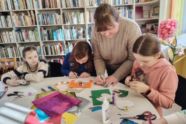 Заседание клуба «Непоседы»